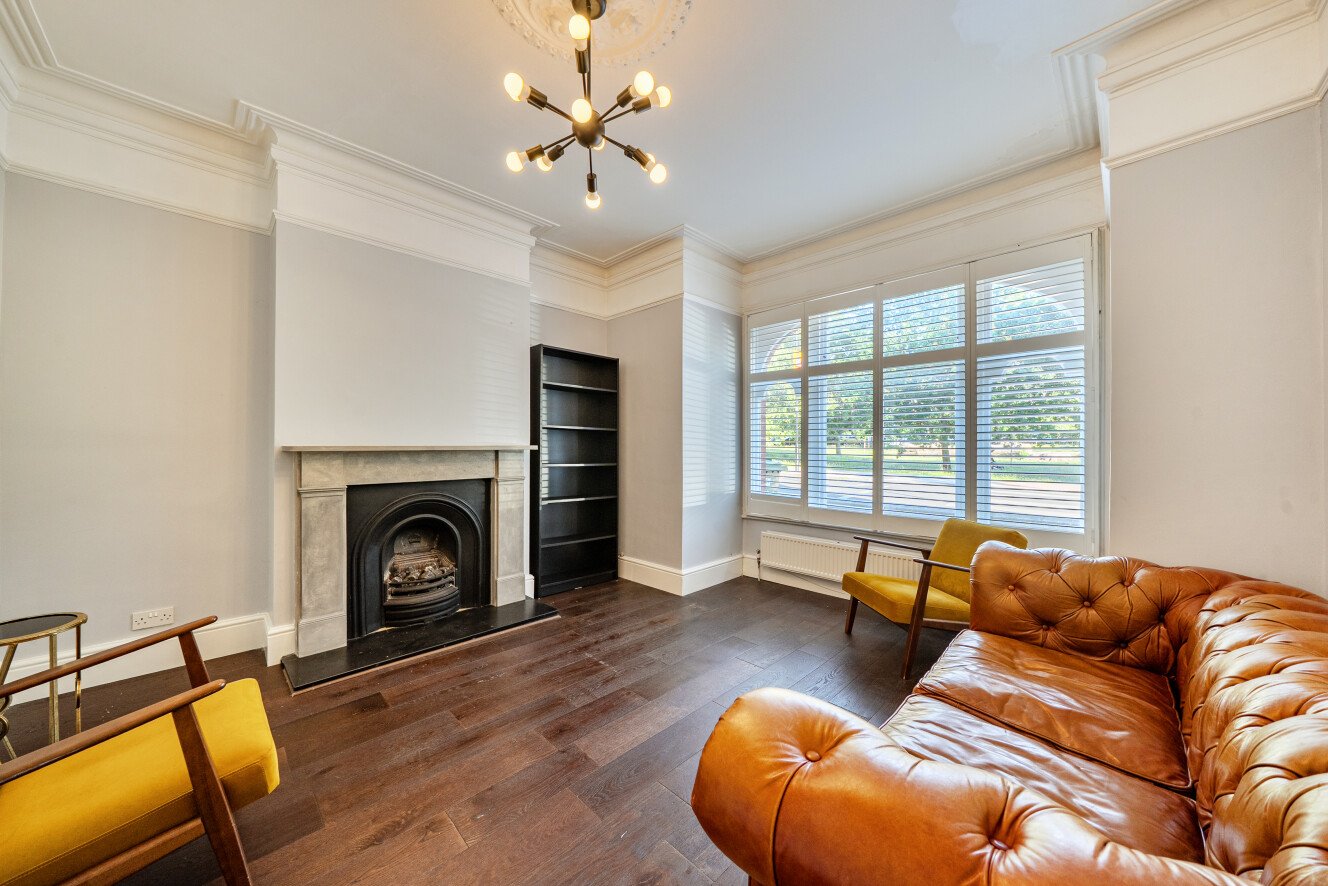 Emmanuel Road, London, SW12 - Kinleigh Folkard & Hayward