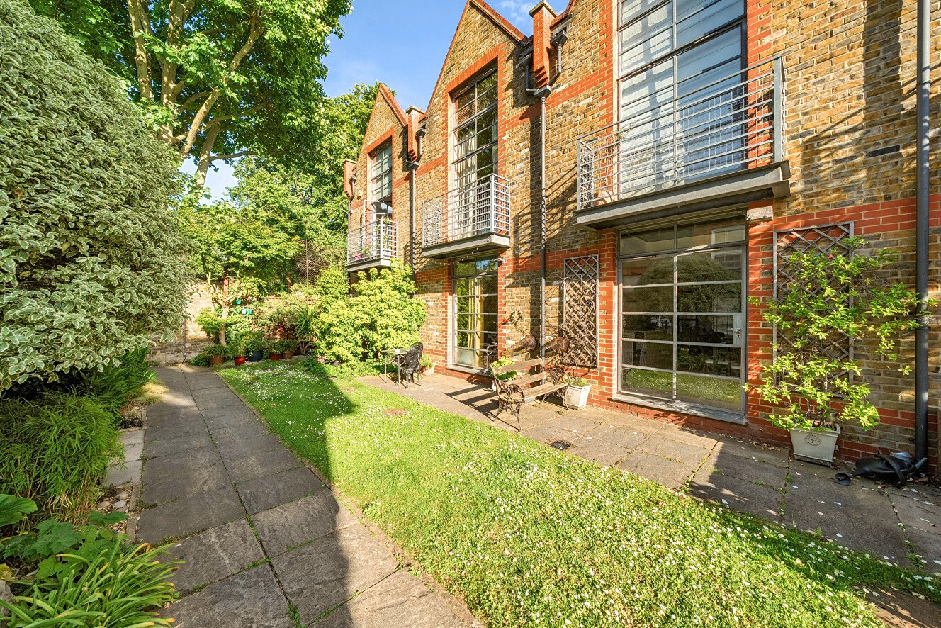 Burns Road, Battersea, London, SW11 - Kinleigh Folkard & Hayward