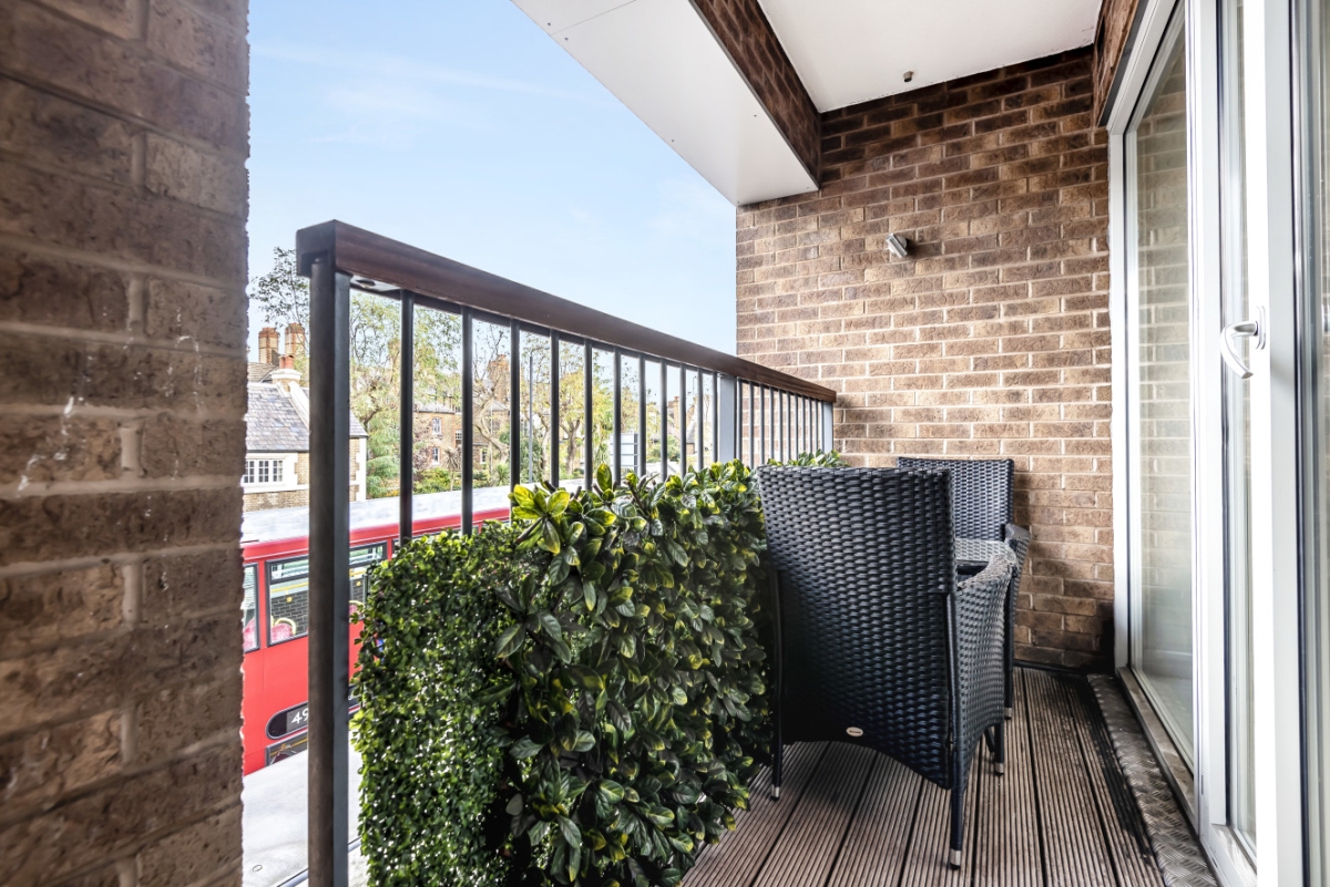 Battersea Park Road, Battersea, London, SW11