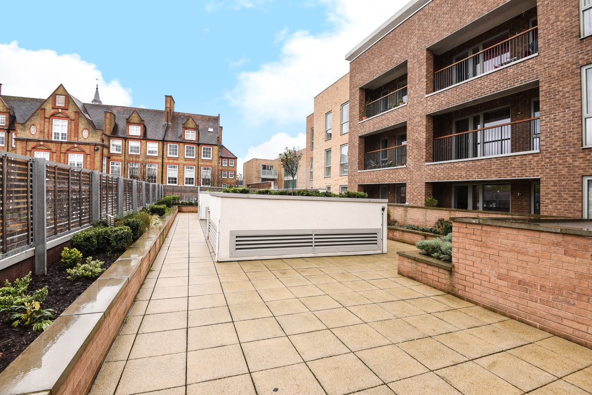 Battersea Park Road, Battersea, London, SW11