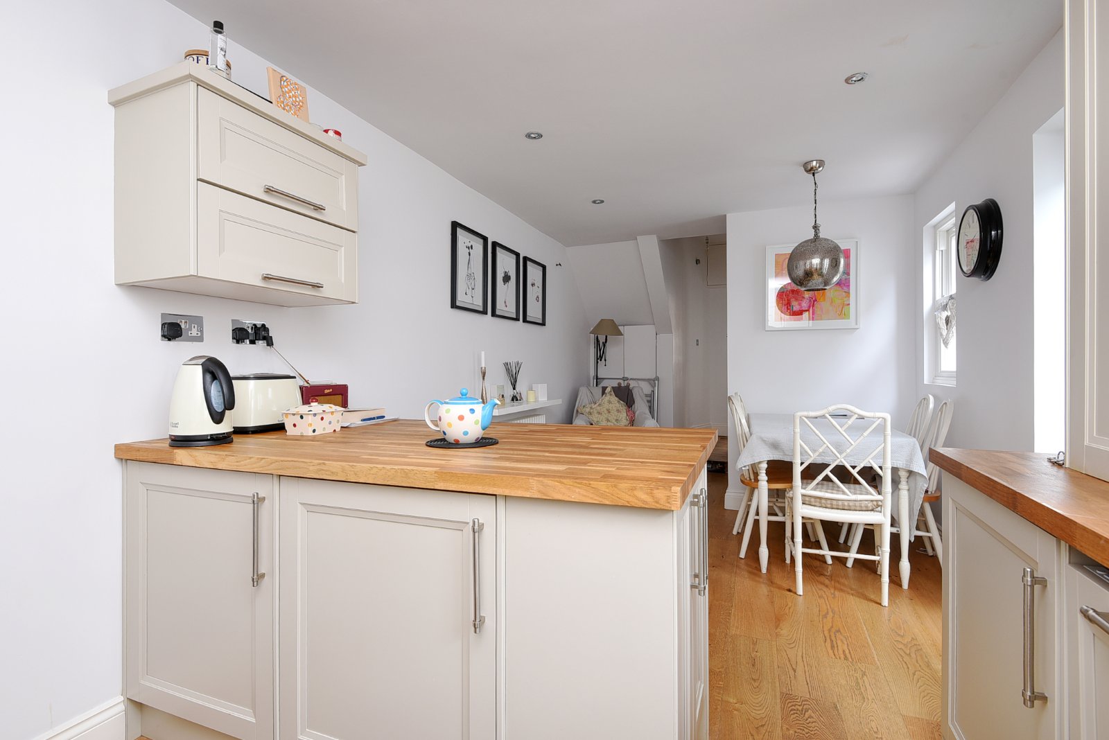 Kerrison Road, London, SW11