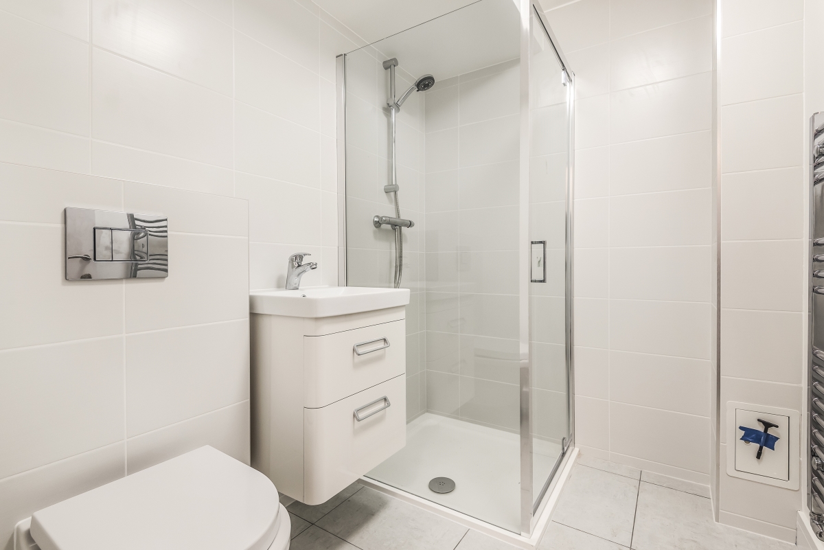 Battersea Bridge Road, Battersea, London, SW11