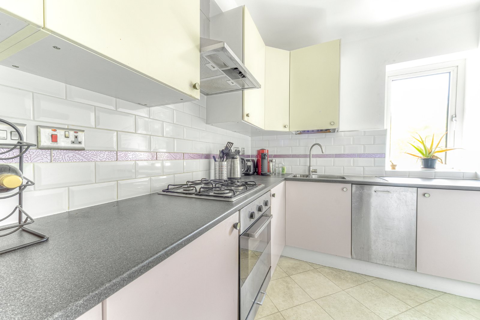 Latchmere Road, London, SW11