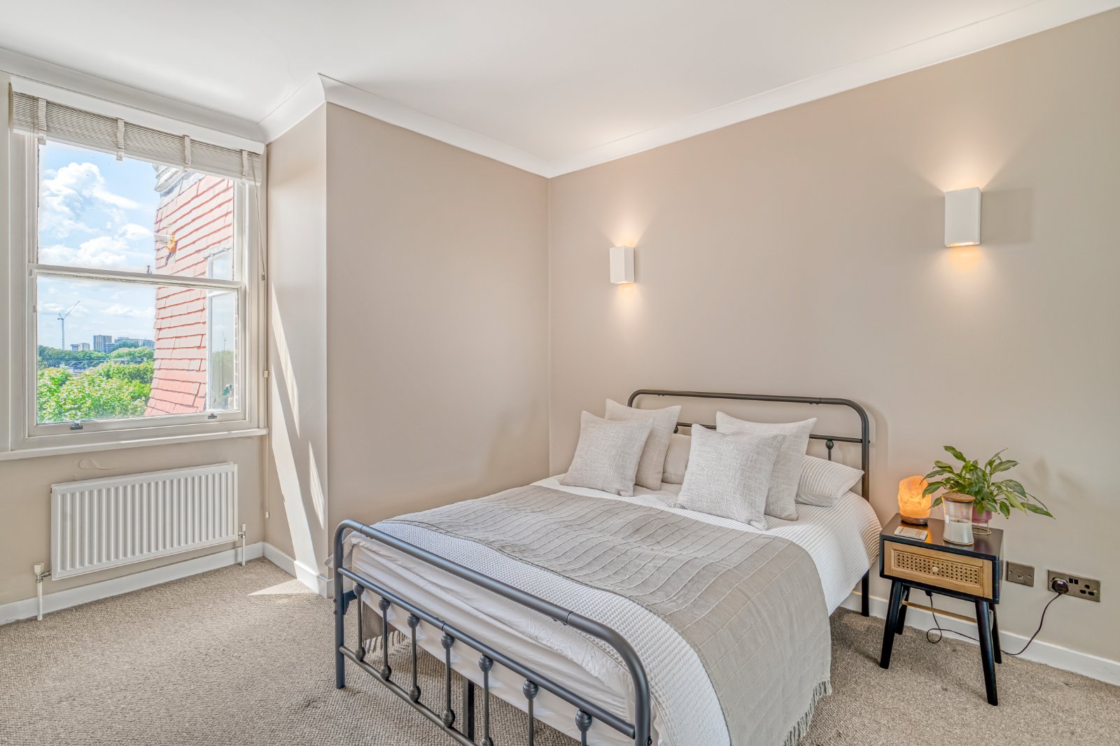 Ashbury Road, London, SW11