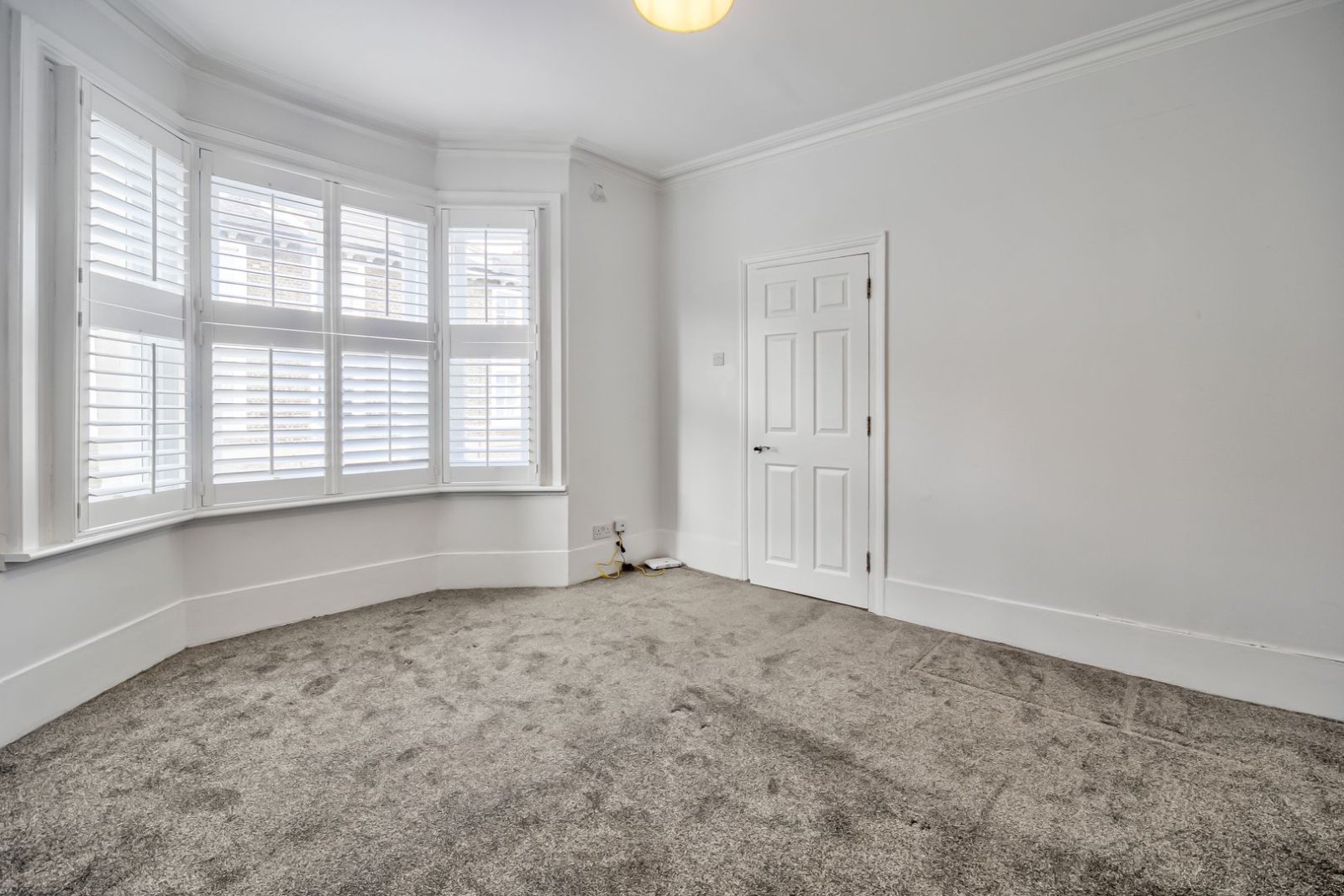 Broughton Street, London, SW8