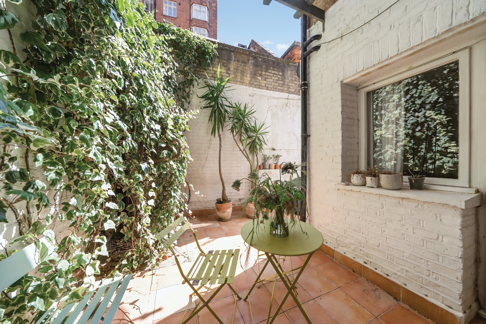 Hatherley Grove, Bayswater, London, W2