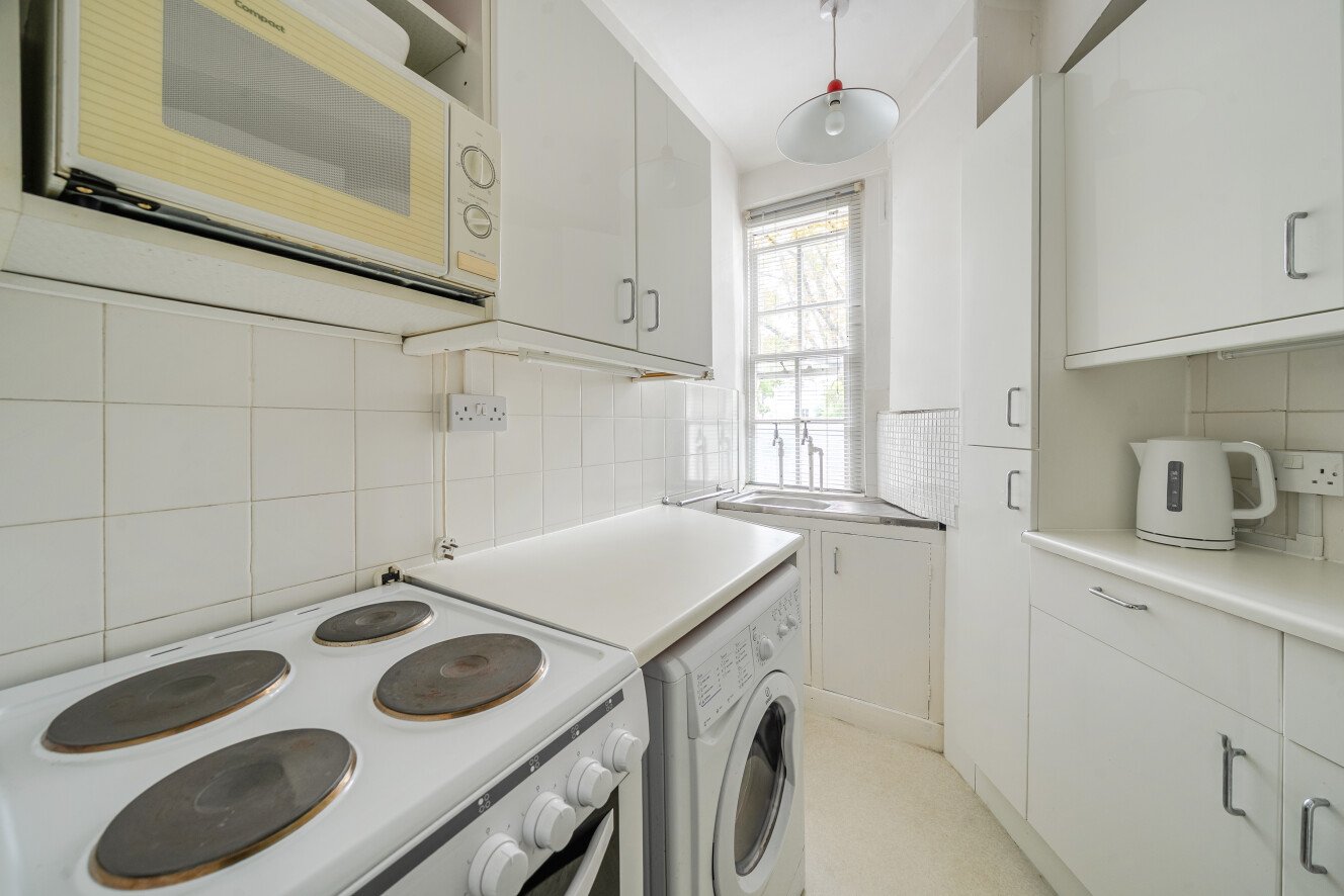 Eton College Road, Belsize Park, London, NW3