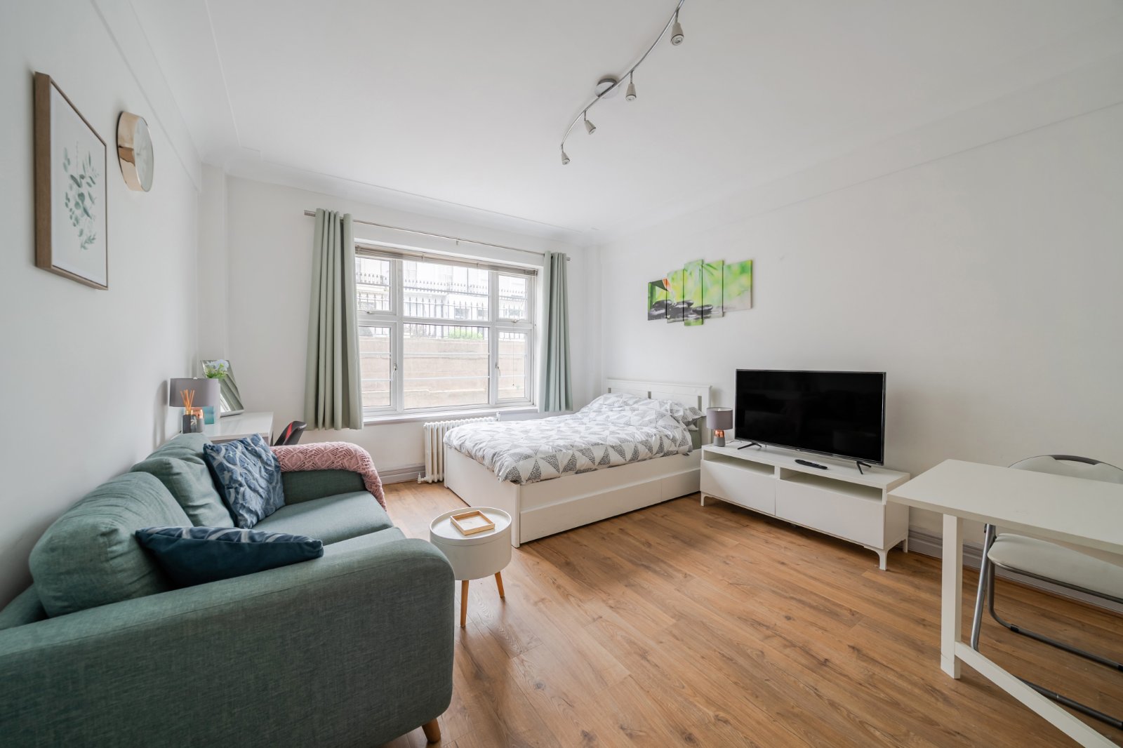 College Crescent, Swiss Cottage, London, NW3 - Kinleigh Folkard & Hayward