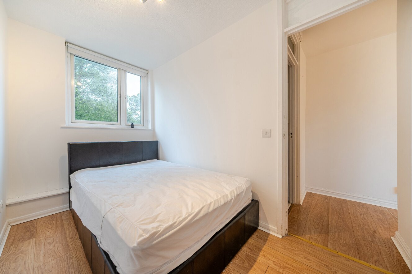 Woolstaplers Way, London, SE16