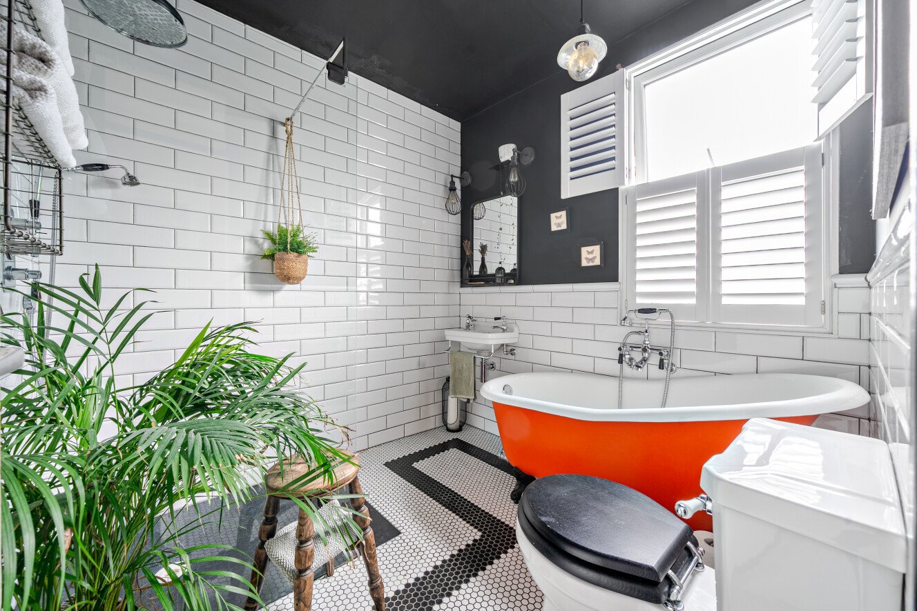 Catford Hill, London, SE6