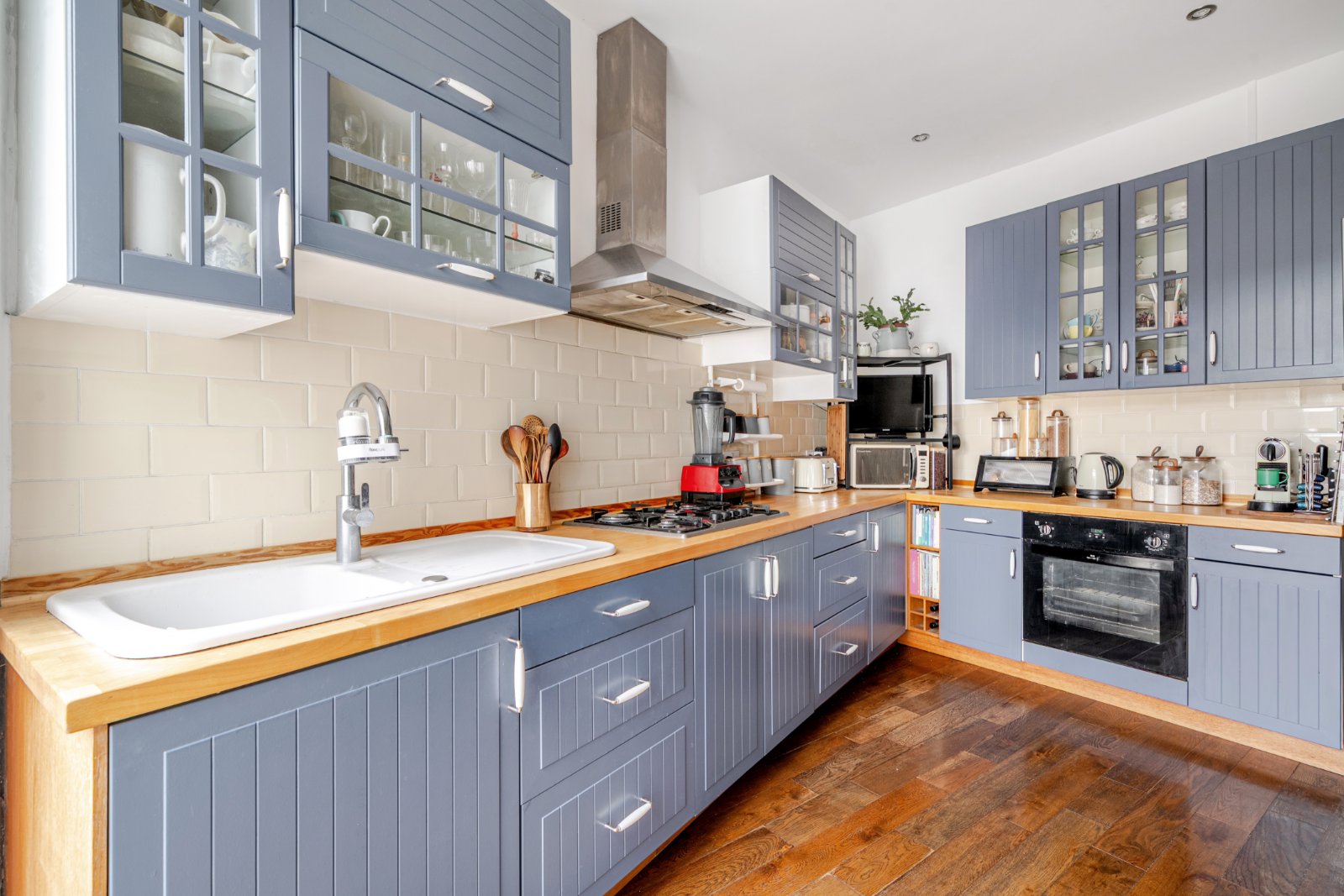 Bollo Lane, Chiswick, London, W4