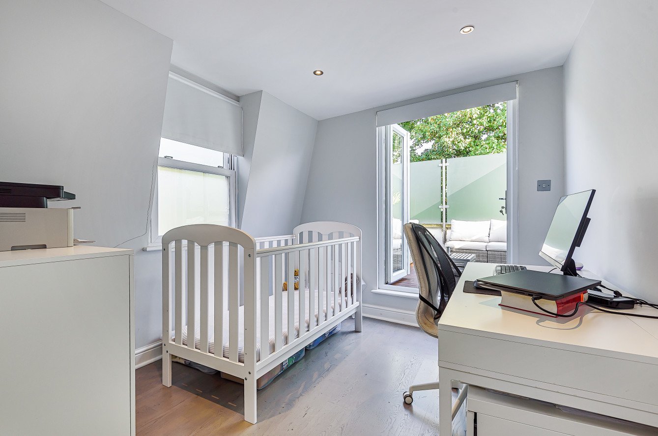 Earlsfield Road, Earlsfield, London, SW18