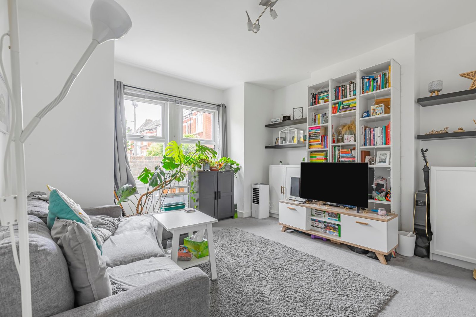 Cargill Road, London, SW18