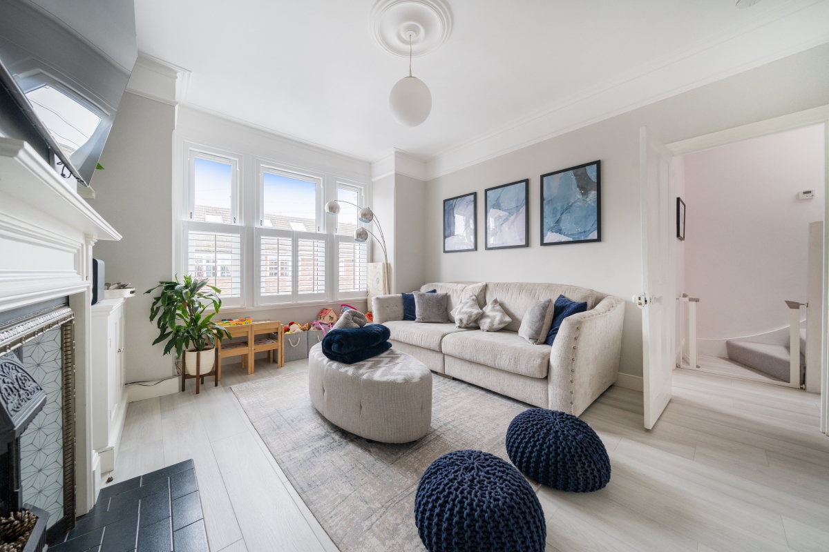 Waldron Road, London, SW18 - Kinleigh Folkard & Hayward
