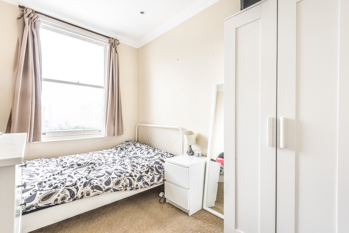 Earlsfield Road, Earlsfield, London, SW18