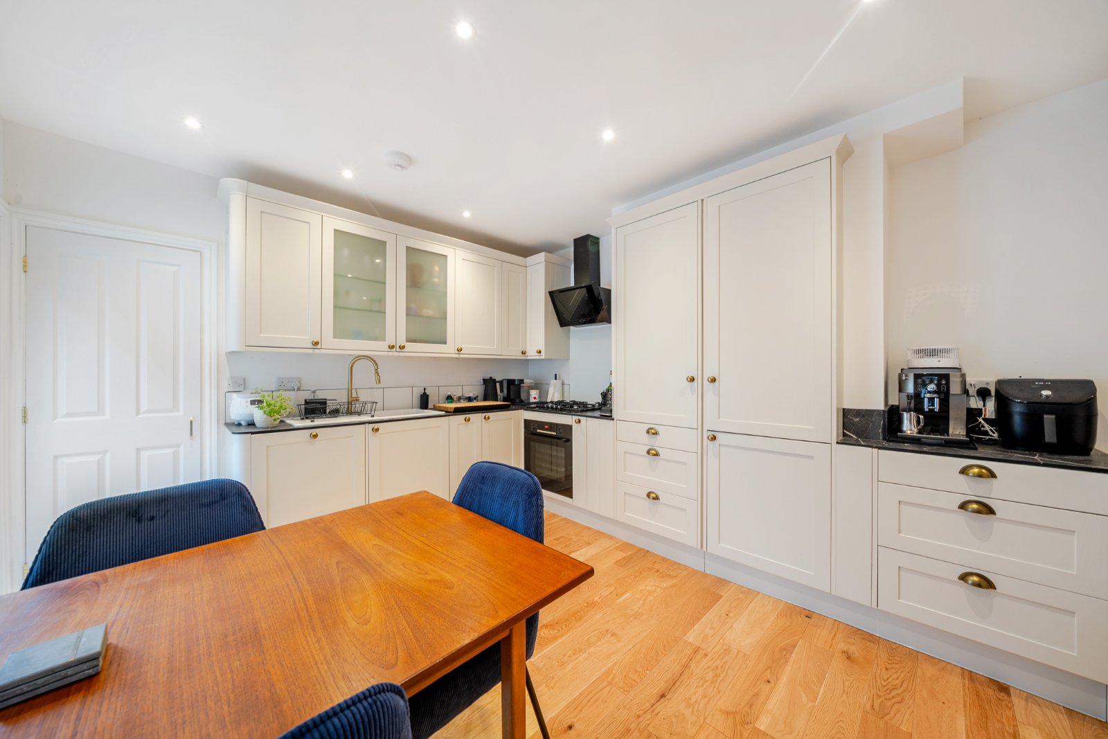 St Anns Hill, Wandsworth, London, SW18