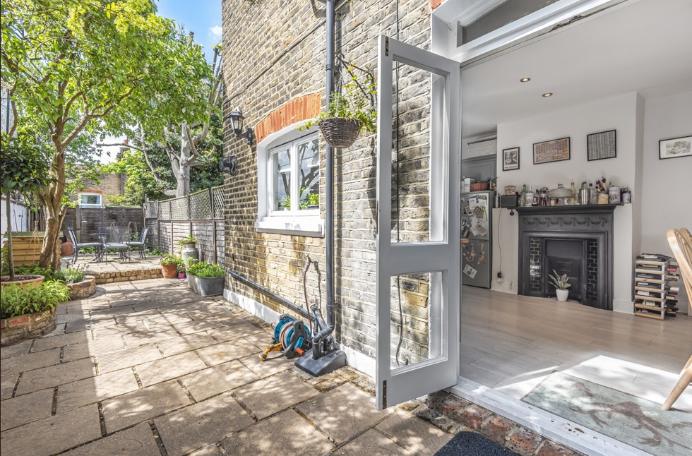 St Anns Hill, Wandsworth, London, SW18