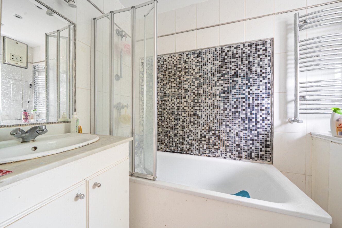 Melford Road, London, SE22