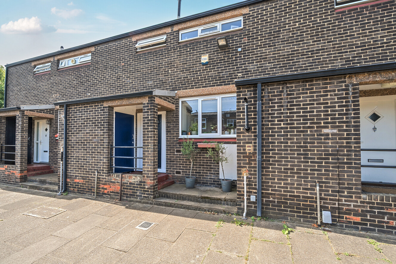 Kempis Way, North Dulwich, London, SE22 - Kinleigh Folkard & Hayward