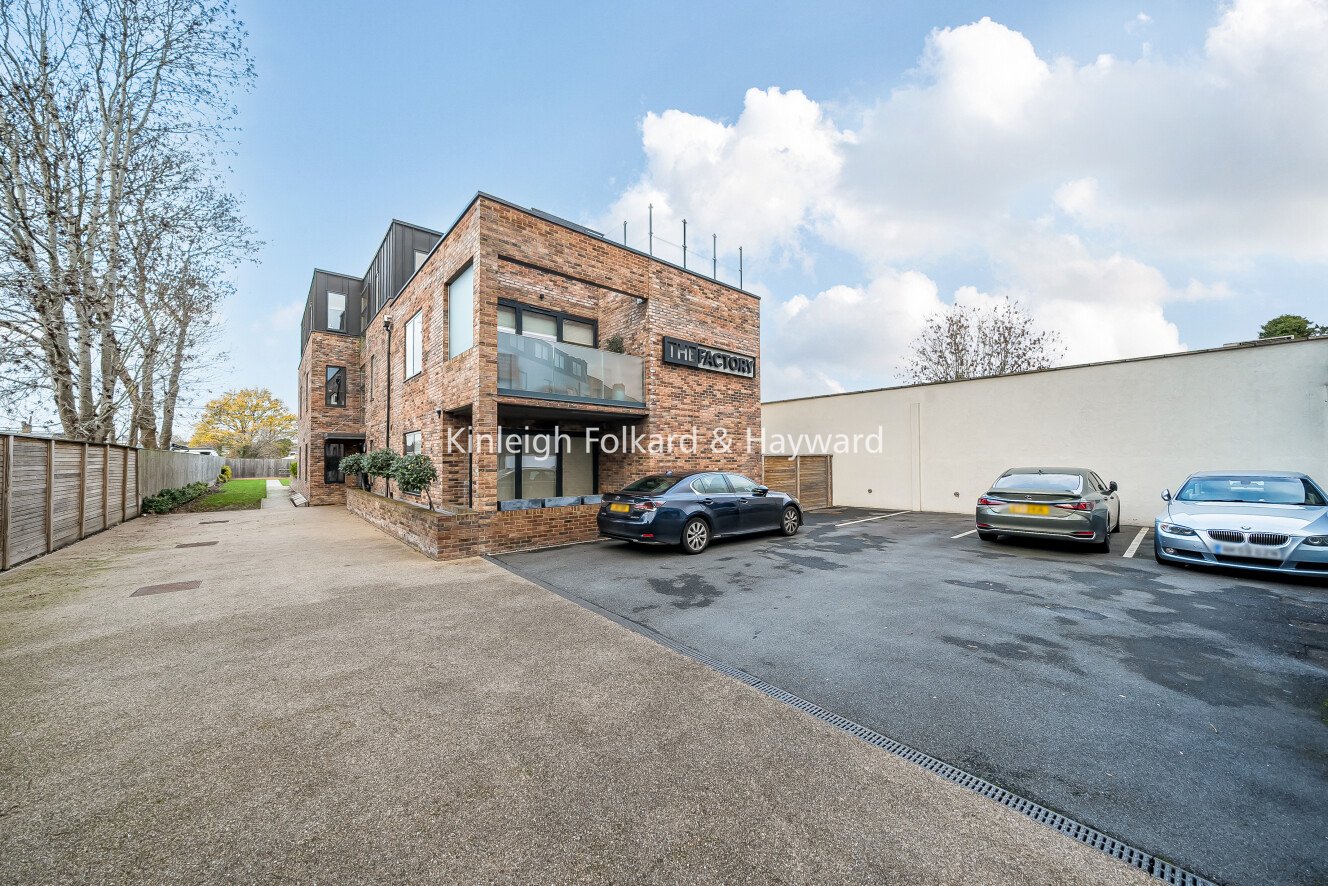 Woodhouse Road, London, N12 - Kinleigh Folkard & Hayward