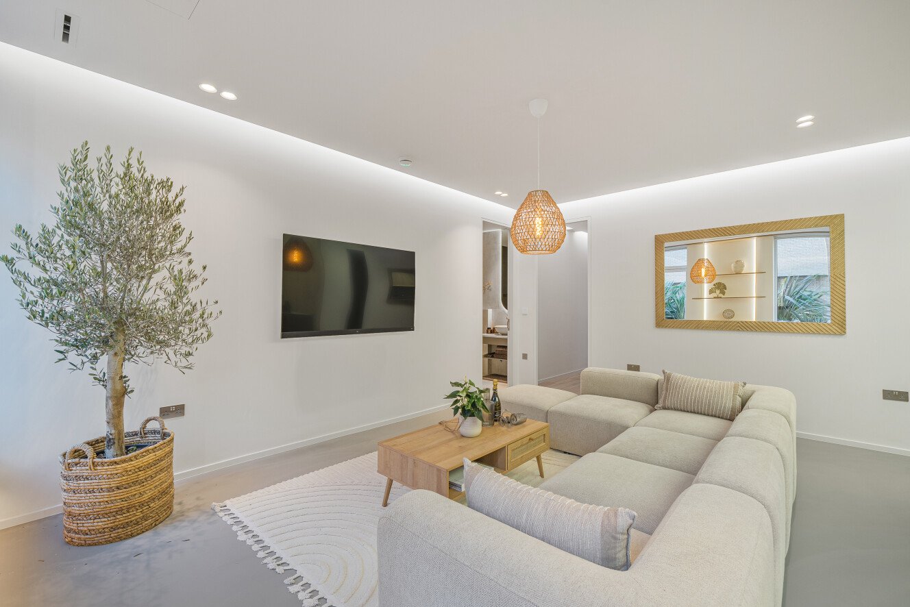 Vinery Way, London, W6