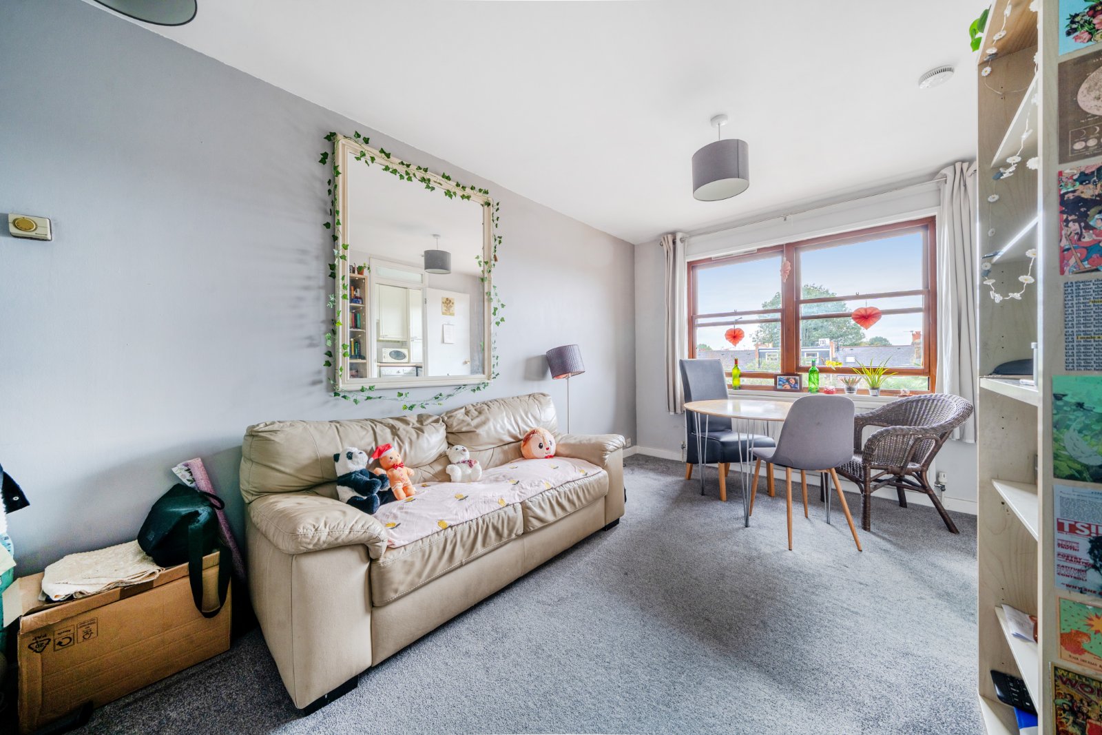 Mayfield Road, London, W12