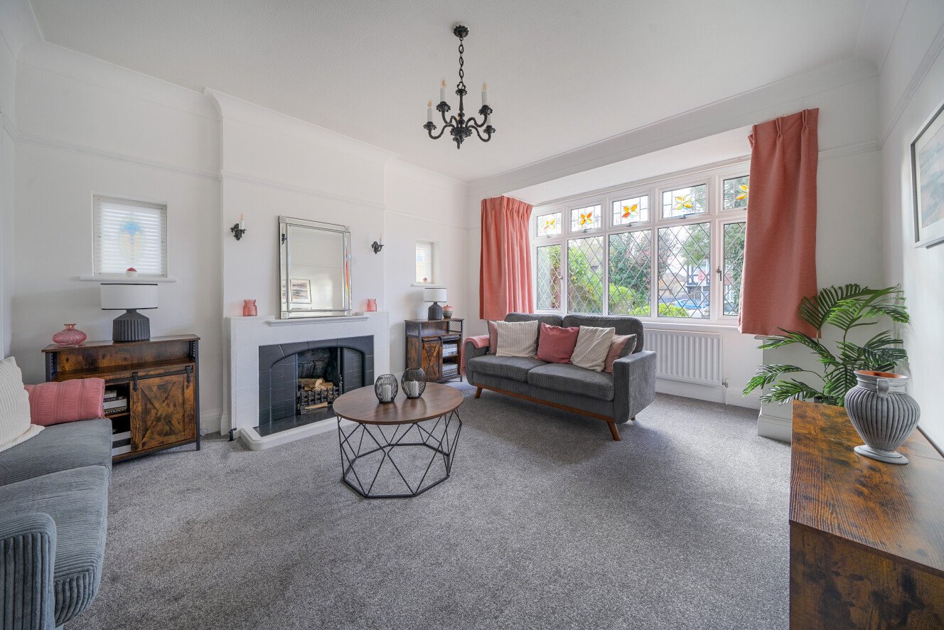 Hayes Lane, Hayes, Kent, BR2 - Kinleigh Folkard & Hayward