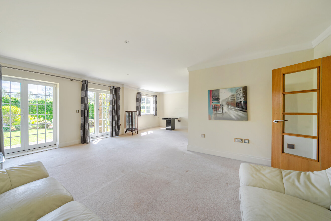 West Common Road, Bromley, Kent, BR2 - Kinleigh Folkard & Hayward