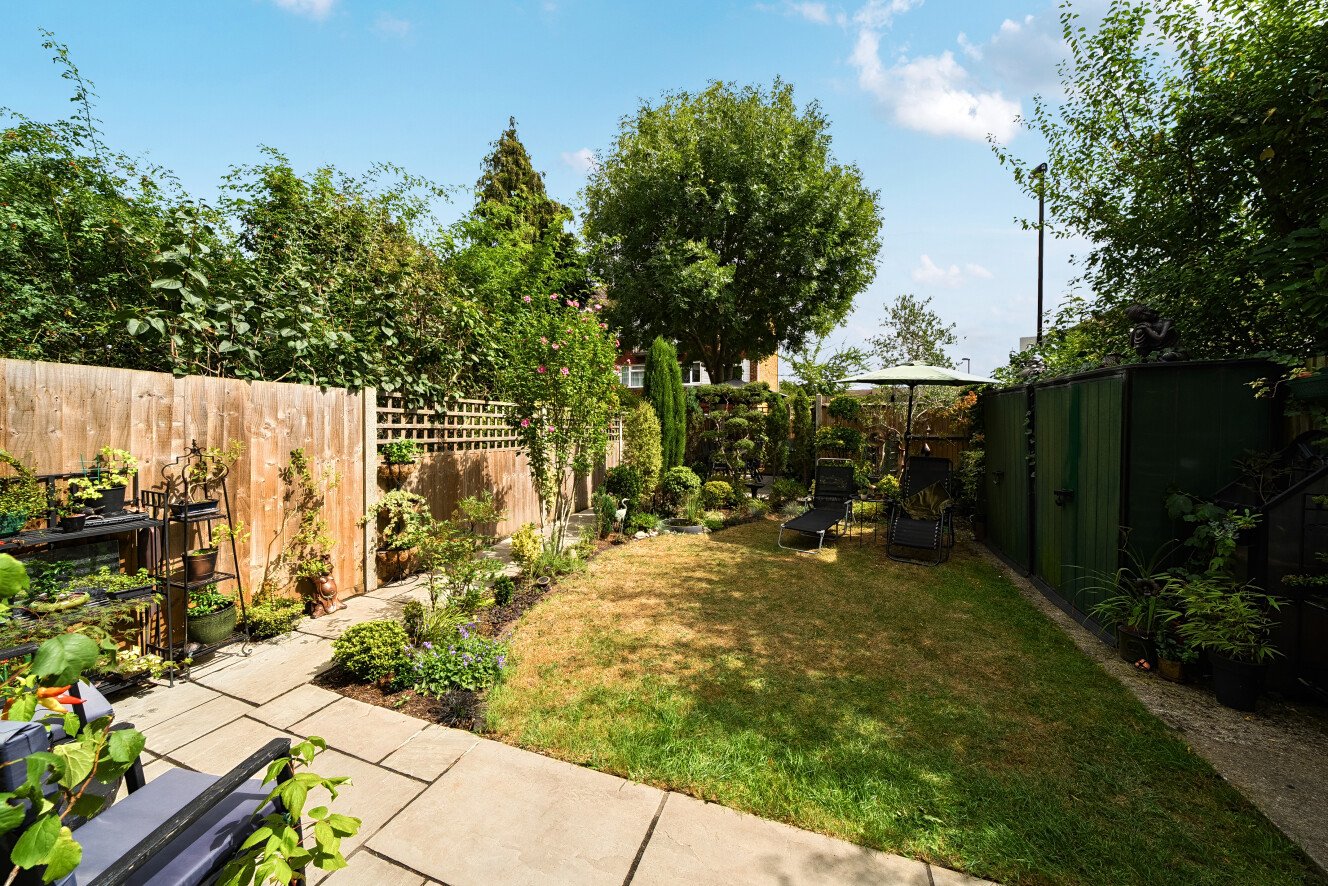 Burnt Ash Road, London, SE12