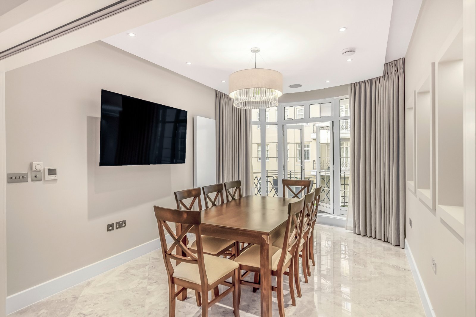 Marylebone Road, London, NW1