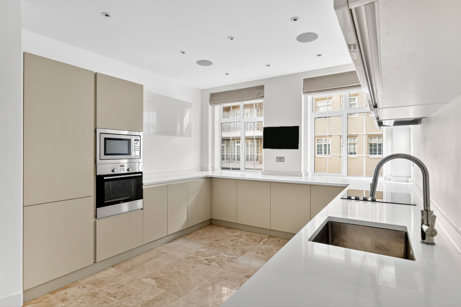 Marylebone Road, London, NW1