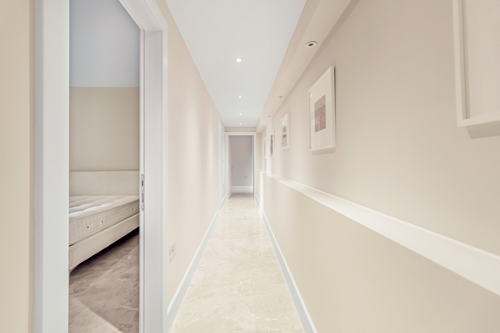 Marylebone Road, London, NW1