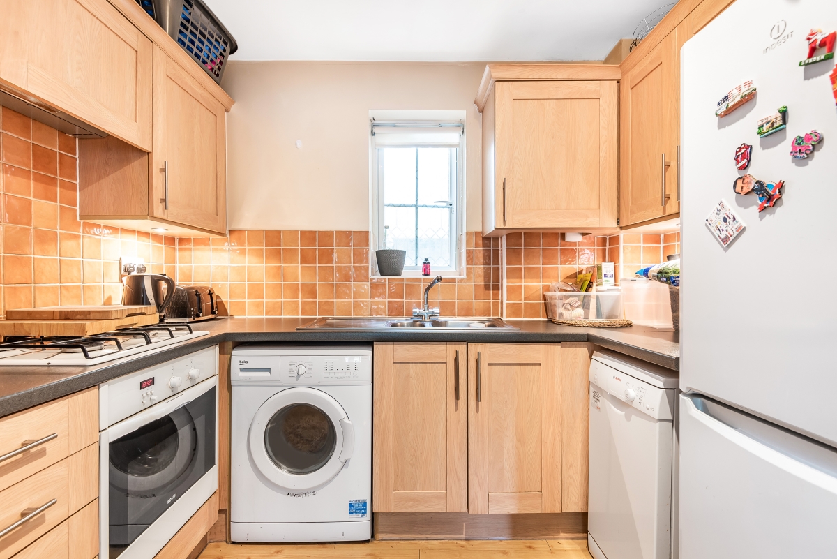 Peckham Road, London, SE15