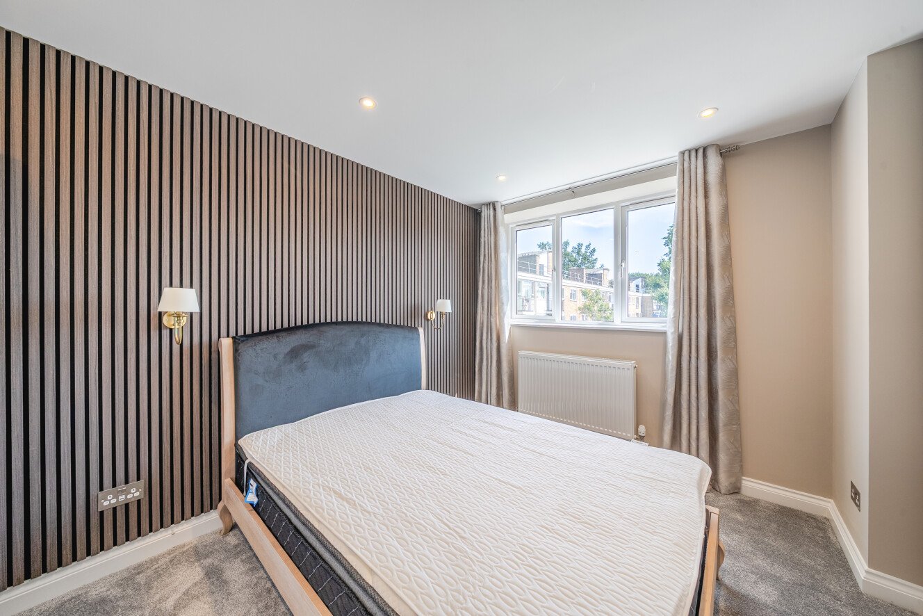 Innes Gardens, London, SW15