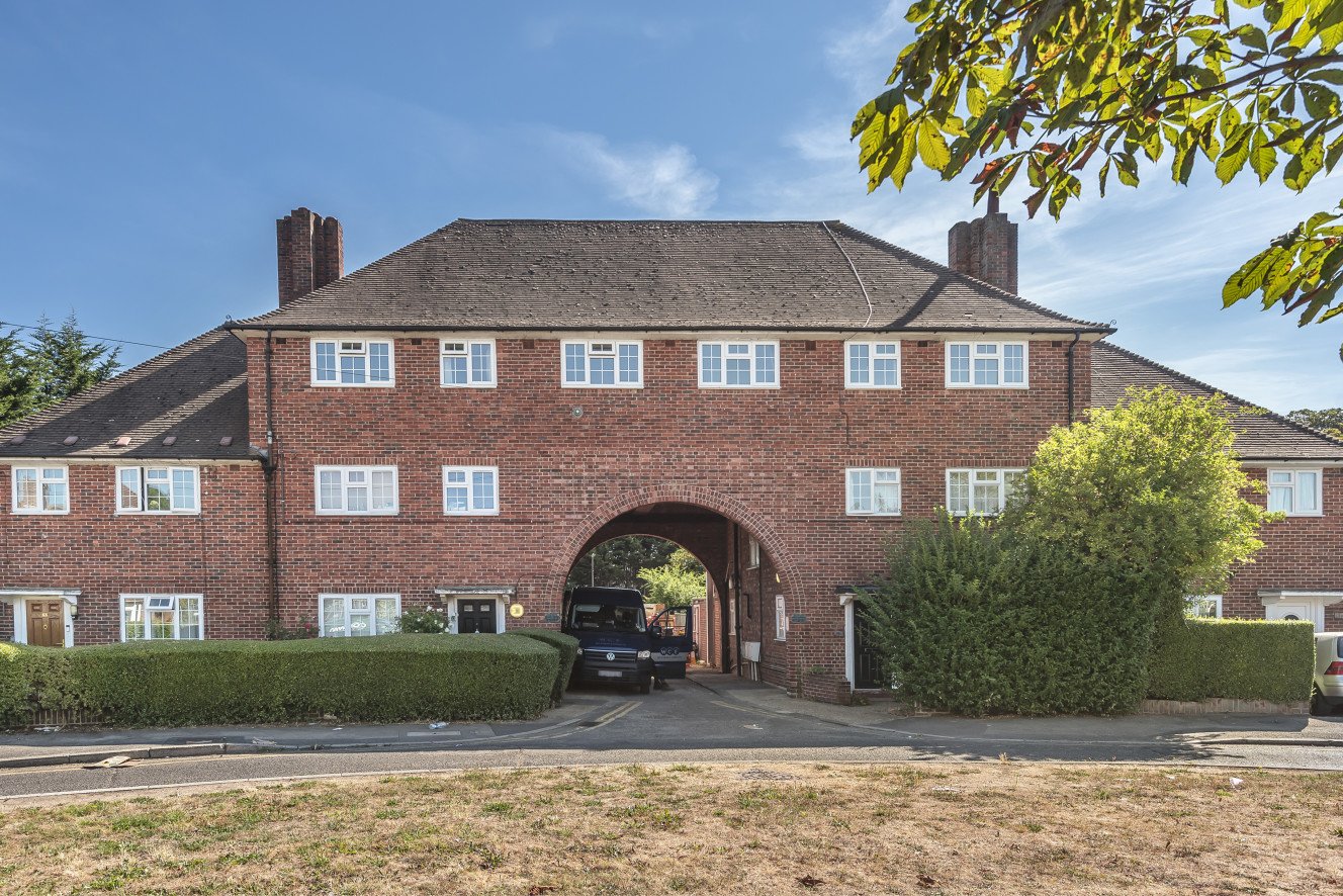 Linkway, London, SW20