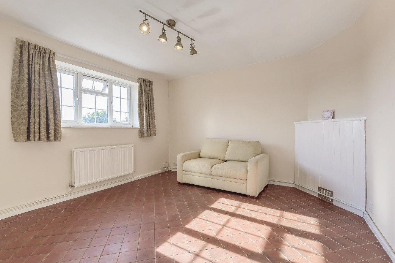 Linkway, London, SW20