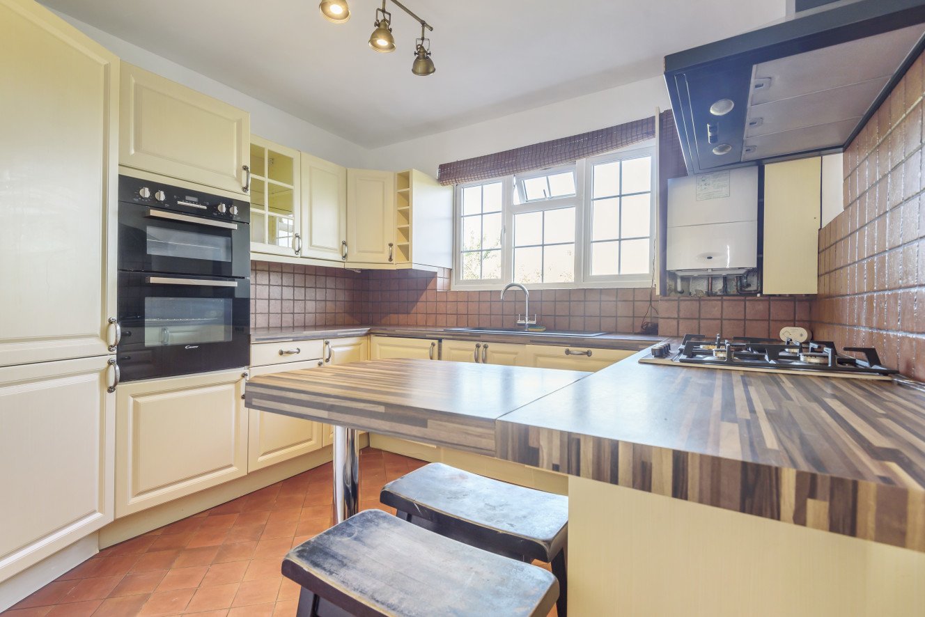 Linkway, London, SW20