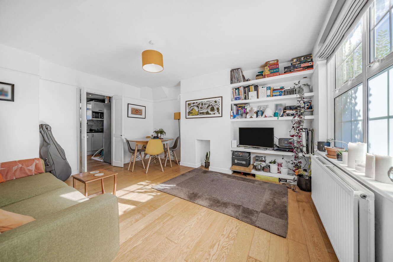 Whatley Avenue, London, SW20