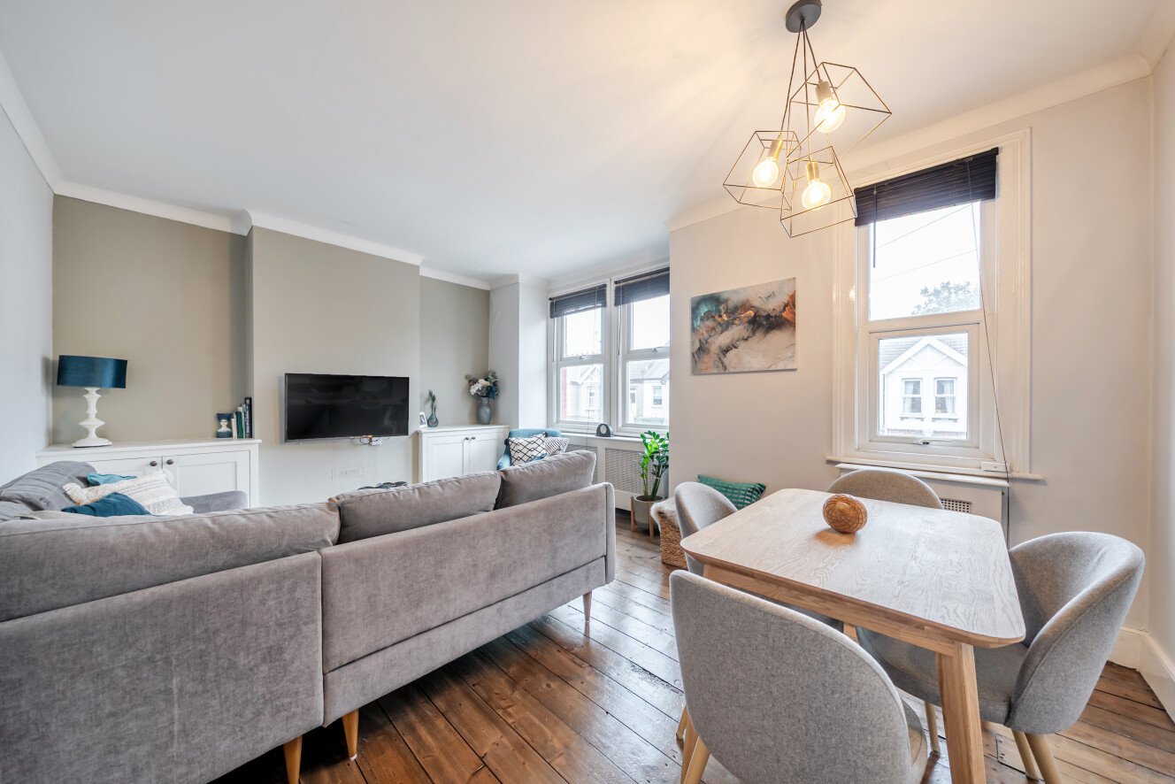 Kingston Road, London, SW20