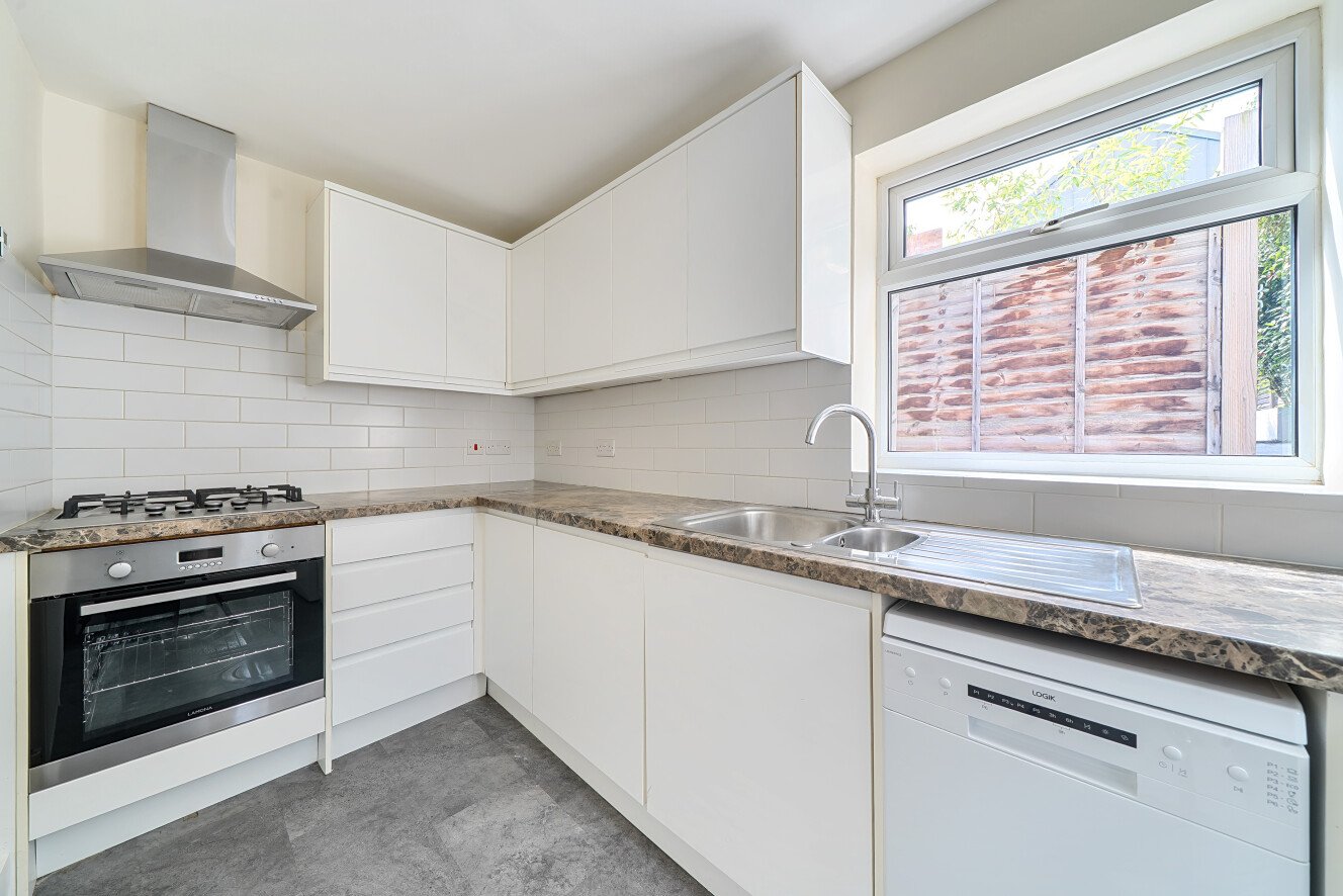 Merton Road, London, SW18