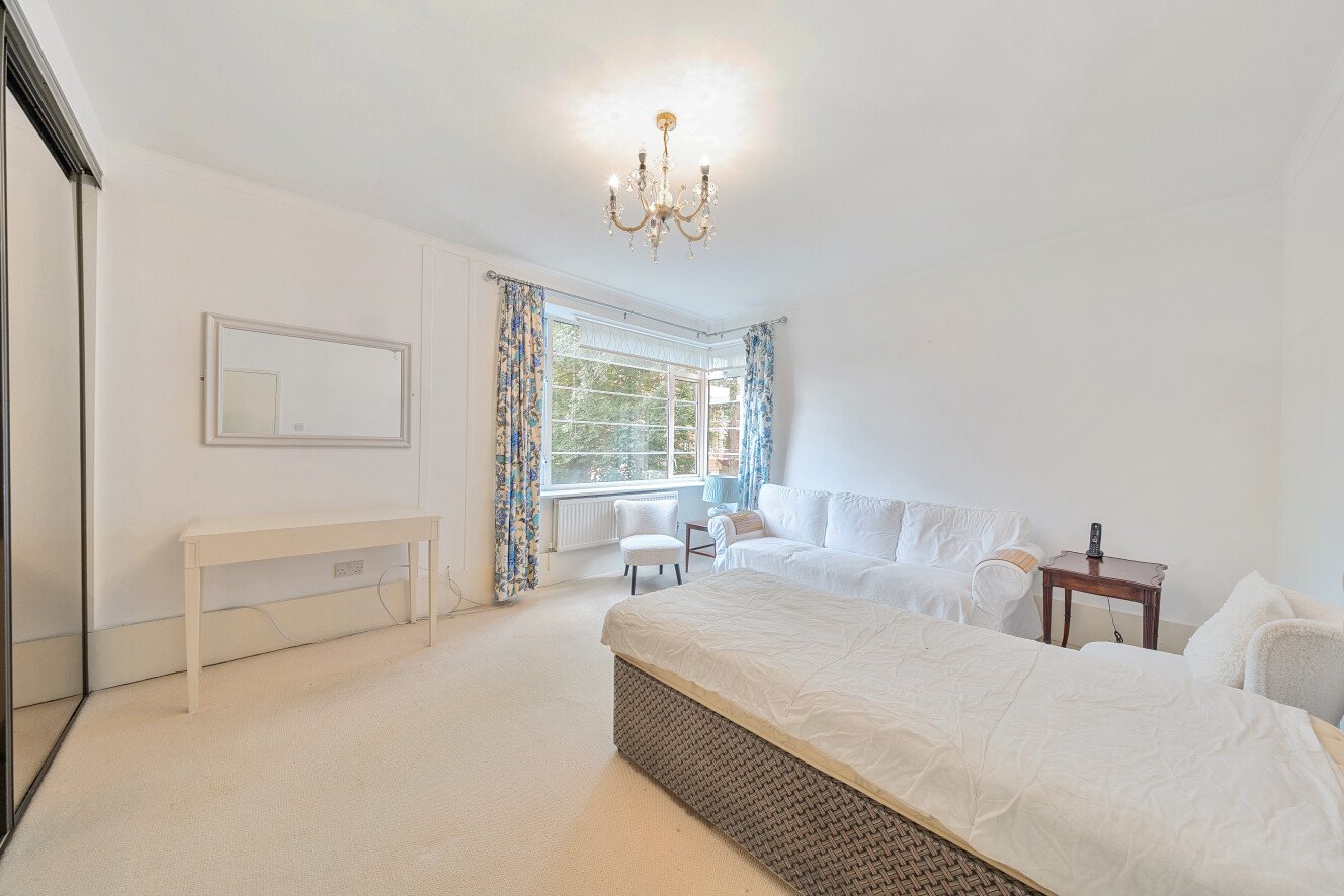 Wimbledon Park Side, London, SW19