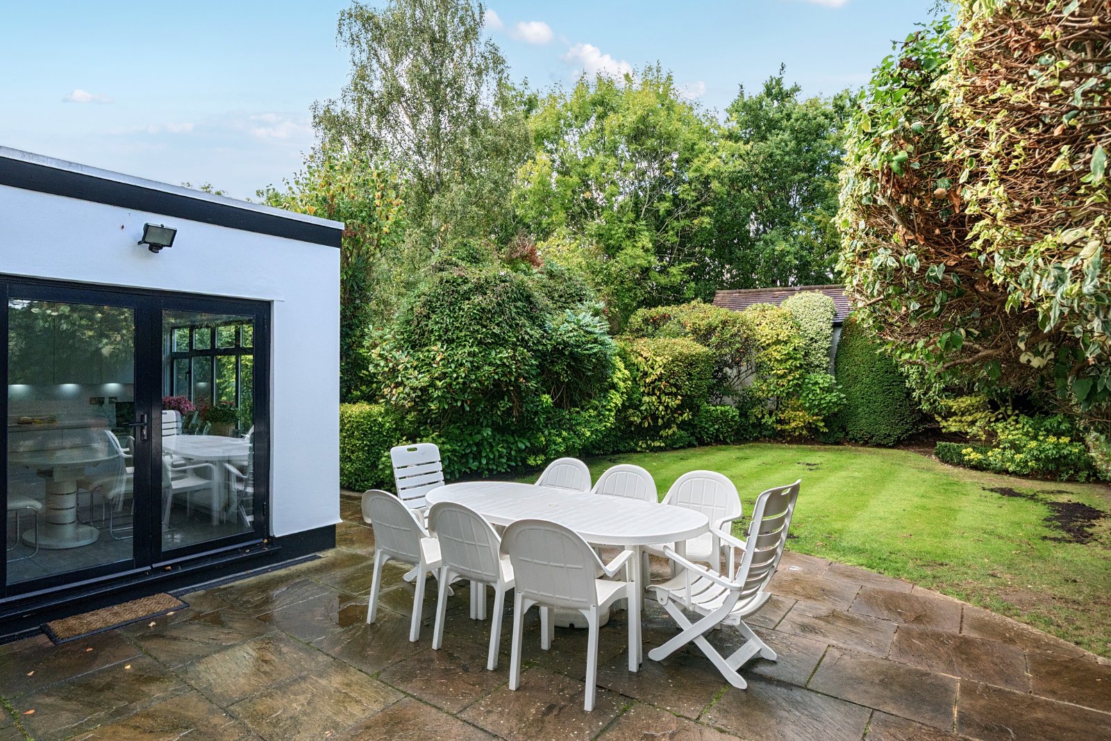 1 Cedar Rise, Southgate, London, N14