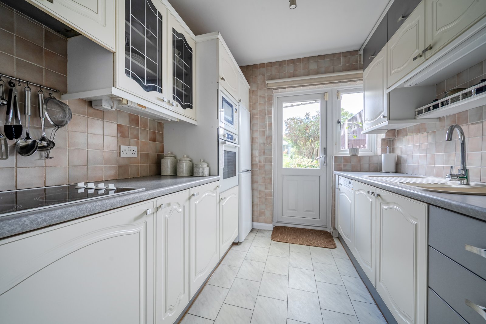 Arnos Grove, London, N14