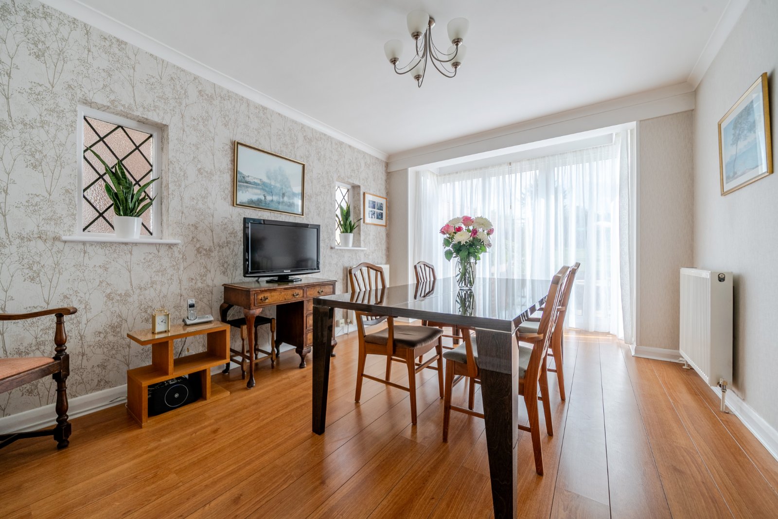 Arnos Grove, London, N14