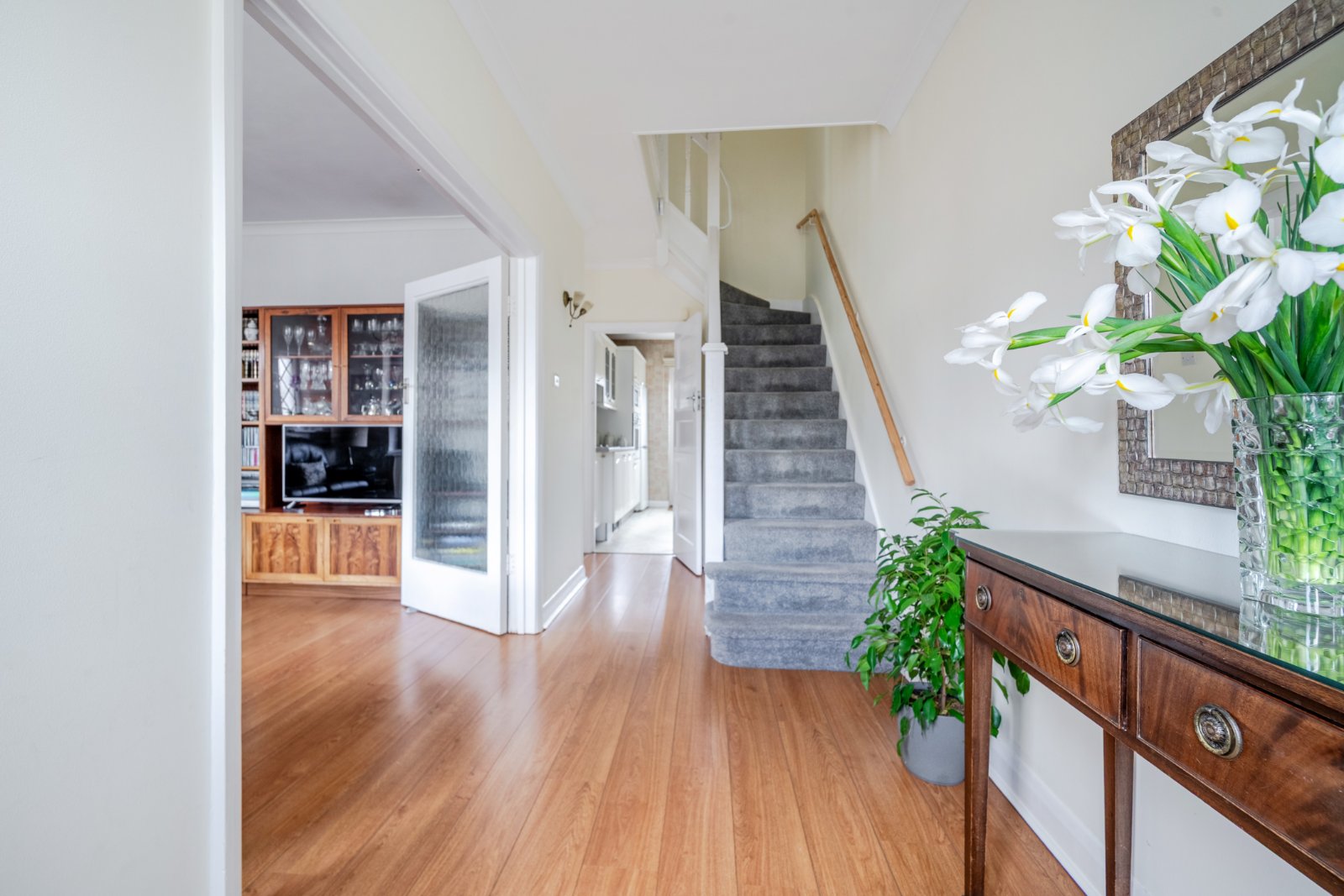 Arnos Grove, London, N14