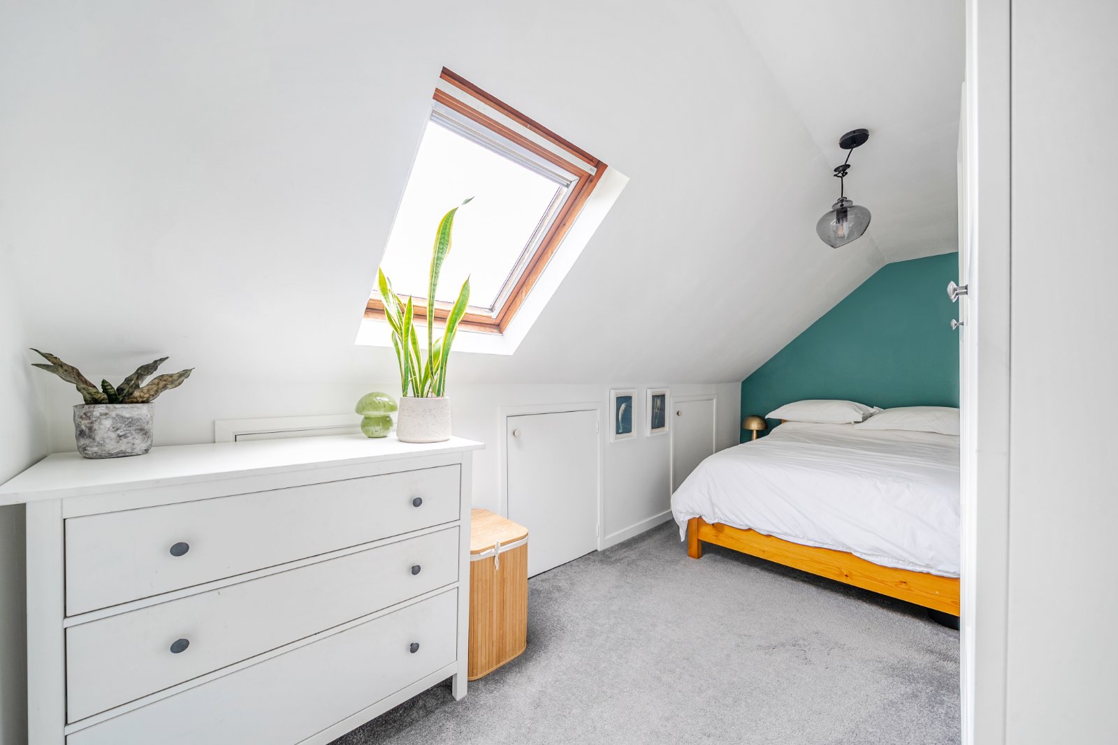 Fernwood Avenue, Streatham, London, SW16