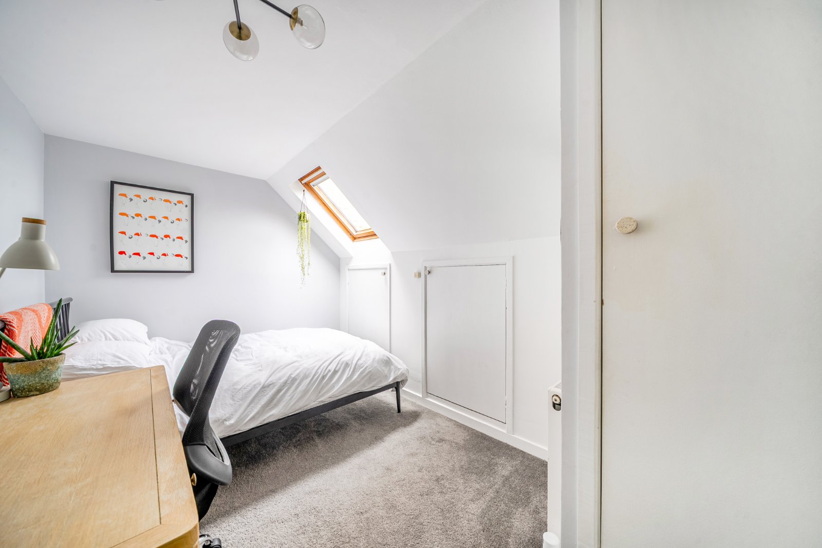 Fernwood Avenue, Streatham, London, SW16