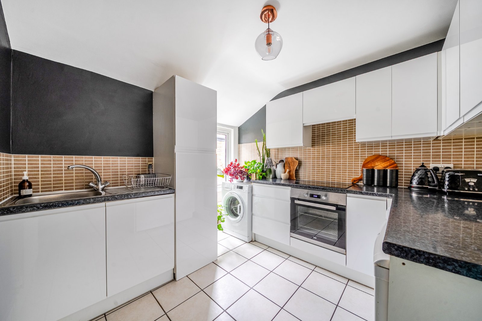 Fernwood Avenue, Streatham, London, SW16