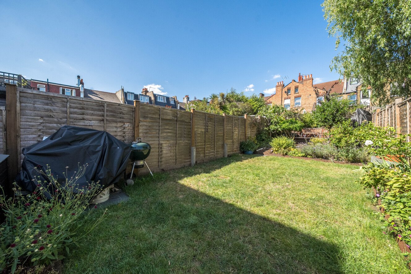 Fallsbrook Road, Streatham, London, SW16