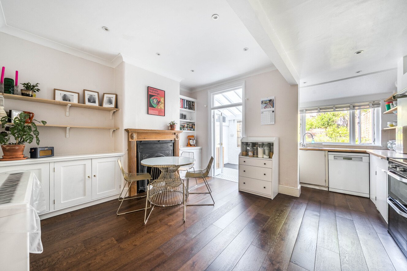 Fallsbrook Road, Streatham, London, SW16